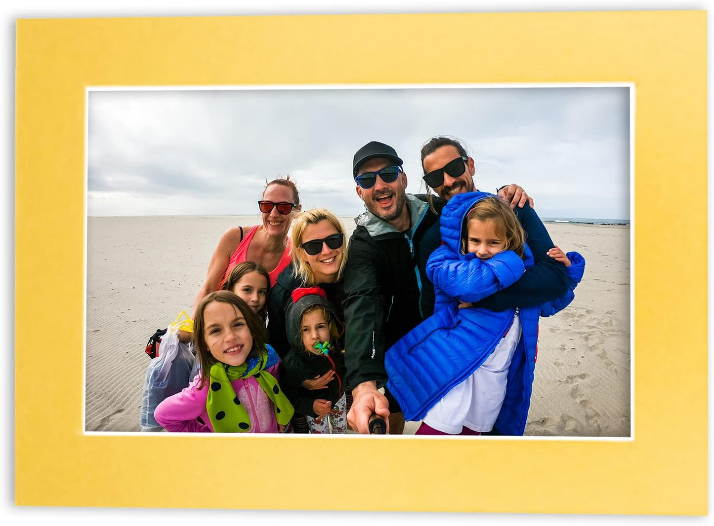 6x8 Mat for 8x10 Frame - Precut Mat Board Acid-Free Show Kit with Backing Board, and Clear Bags Metallic Gold 6x8 Photo Matte Made to Fit a 8x10 Picture Frame Matboard for Framing, Pack of 100 Mats