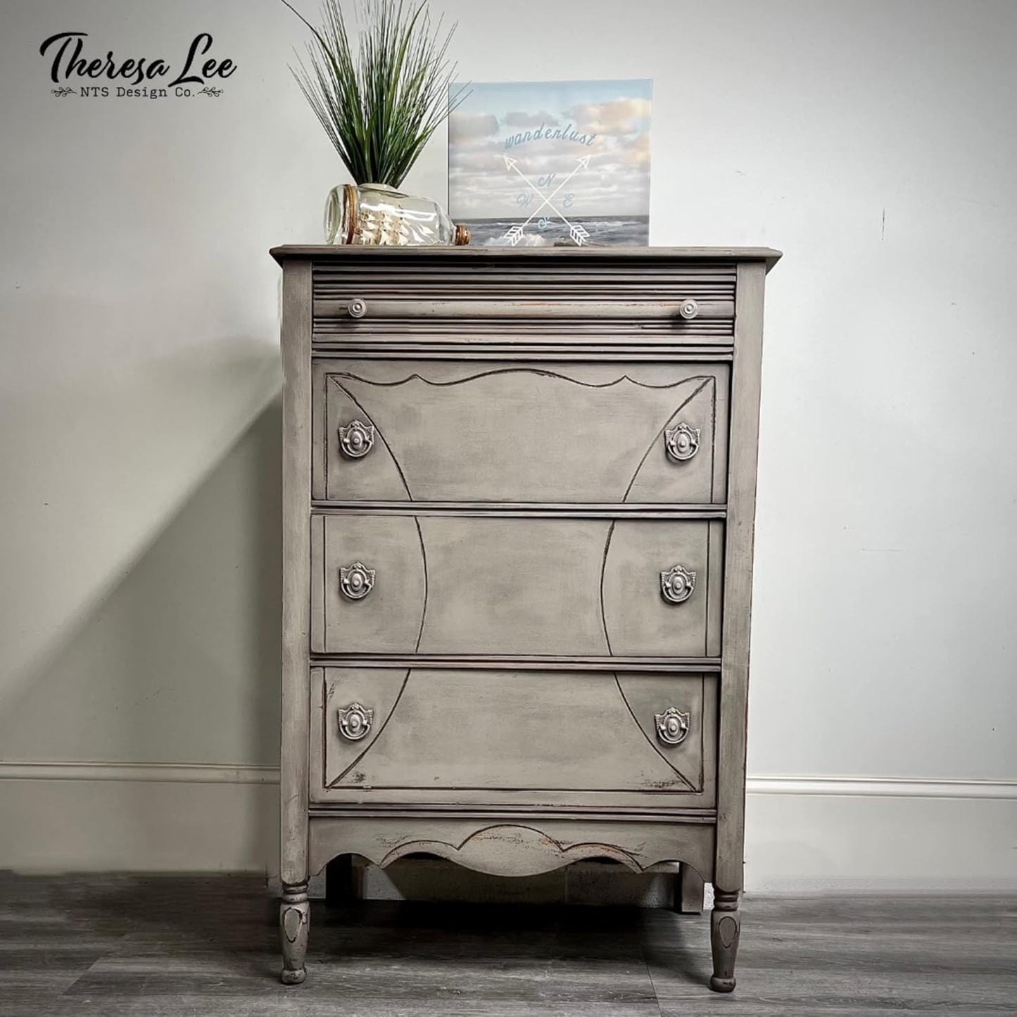 Dixie Belle Paint Company Chalk Finish Furniture Paint - French Linen (4oz) - Matte Light Taupe Chic Chalk Mineral DIY Furniture Paint