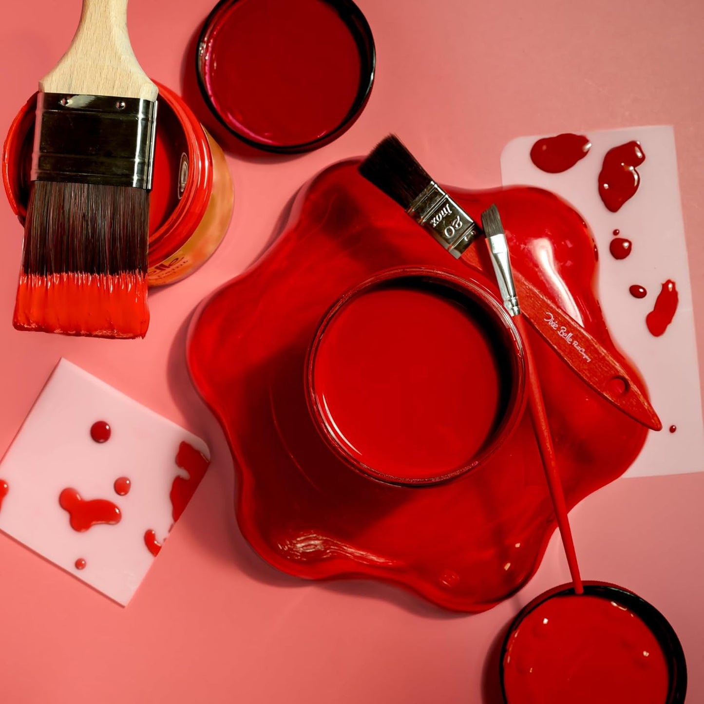 Dixie Belle Paint Company Chalk Finish Furniture Paint - Honky Tonk Red (32oz) - Matte True Red Chic Chalk Mineral DIY Furniture Paint