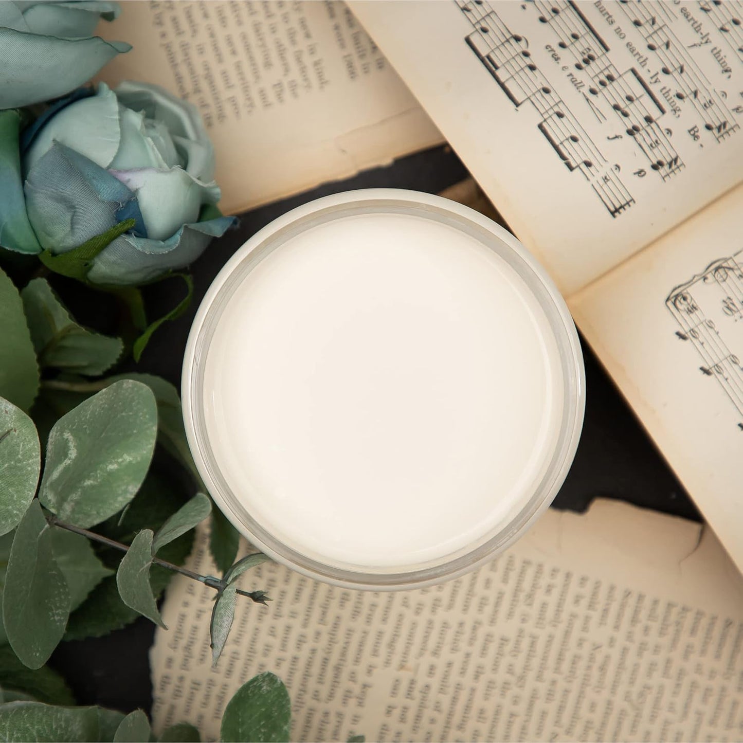 Dixie Belle Paint Company Chalk Finish Furniture Paint - Buttercream (16oz) - Matte Creamy White Chic Chalk Mineral DIY Furniture Paint