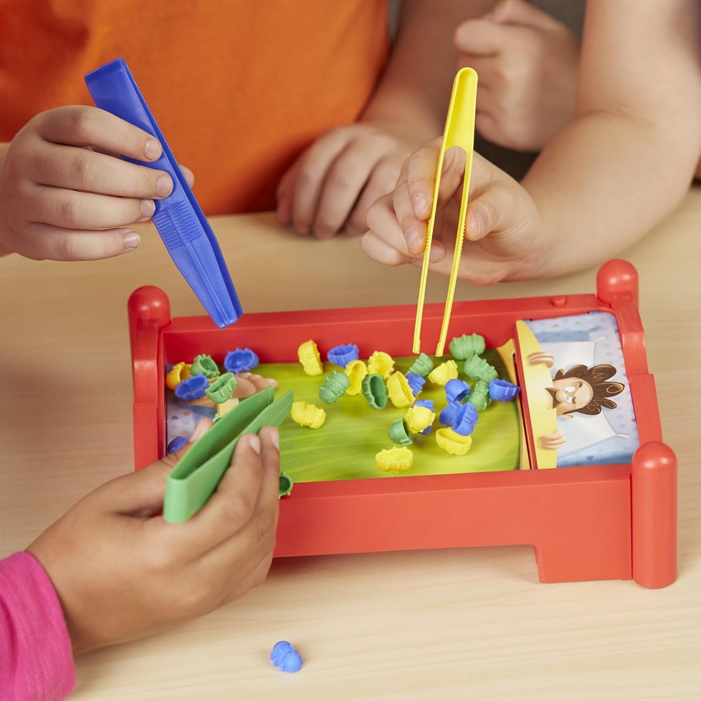Bed Bugs Board Game | The Classic Game of Critter-Catchin’ Fun | Kids and Preschool Games | Ages 4 and Up | 2 to 3 Players | Family Games | Kids Gifts (Amazon Exclusive)