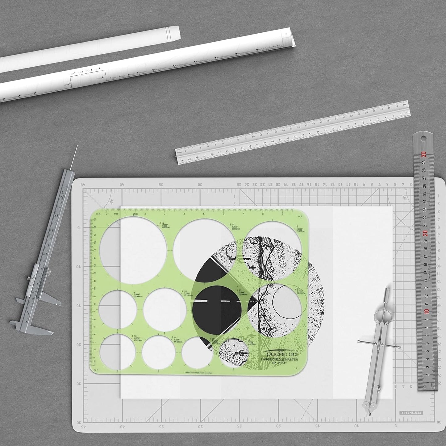 Pacific Arc Circles Template Guide, 40 Perfect Circles from 1/32 to 1 5/8 inch with Inch and Metric Graduations