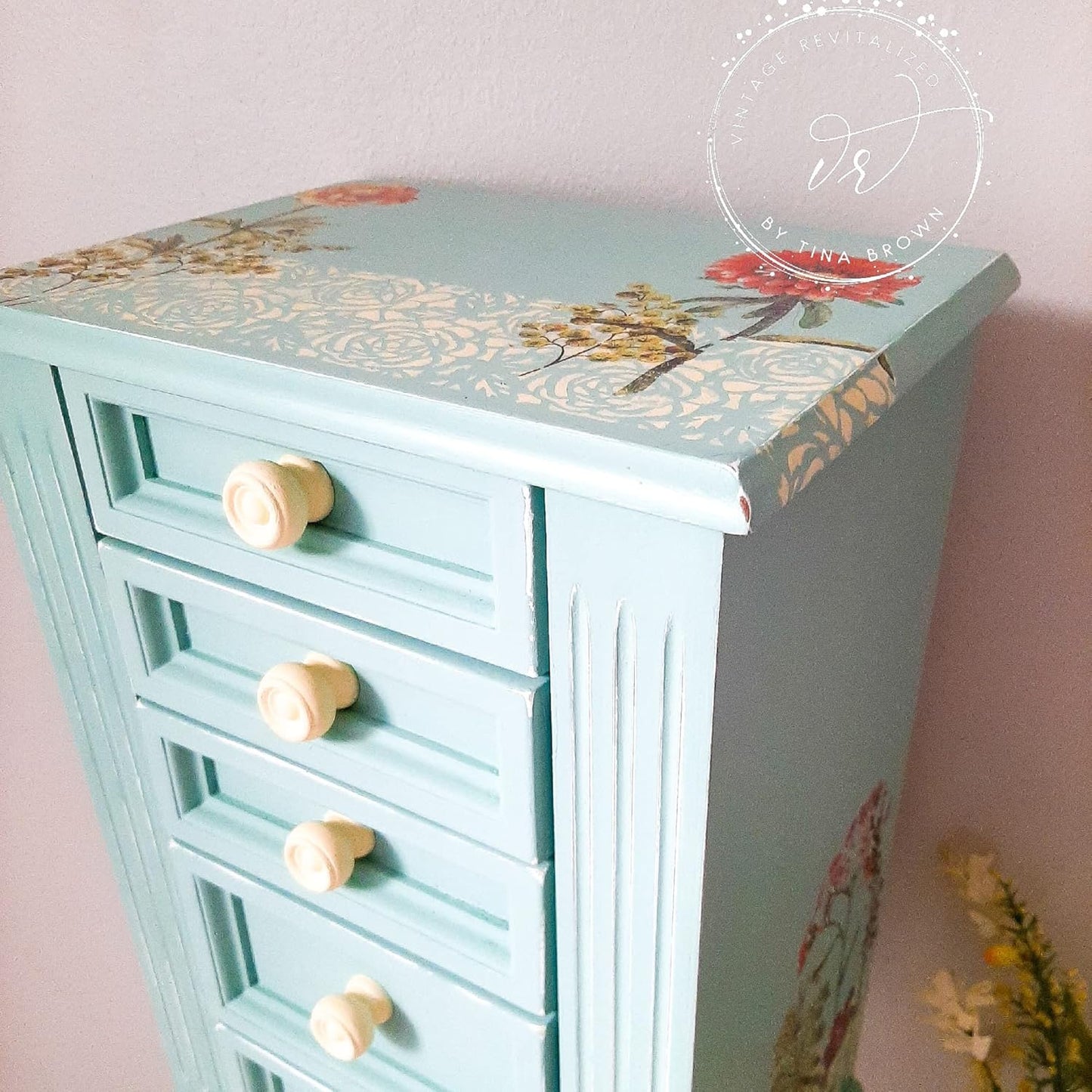 Dixie Belle Paint Company Chalk Finish Furniture Paint - Sea Glass (4oz) - Matte Pastel Blue/Green Chic Chalk Mineral DIY Furniture Paint